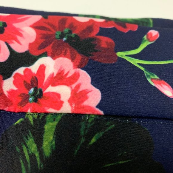 Eloquii Plus Size Katy Ankle Work Pants in Navy and Pink Floral - Picture 7 of 12